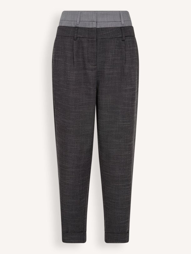 Ontdek de Tonnie viscosemix gemêleerde broek van Copenhagen Muse in de kleur zwart bij Orangebag. Op werkdagen voor 21:45 besteld, morgen in huis.