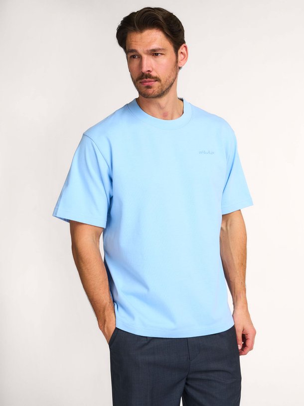 Ontdek de Organic cotton logo T-shirt van OLAF in de kleur Lichtblauw bij Orangebag. Op werkdagen voor 21:45 besteld, morgen in huis.