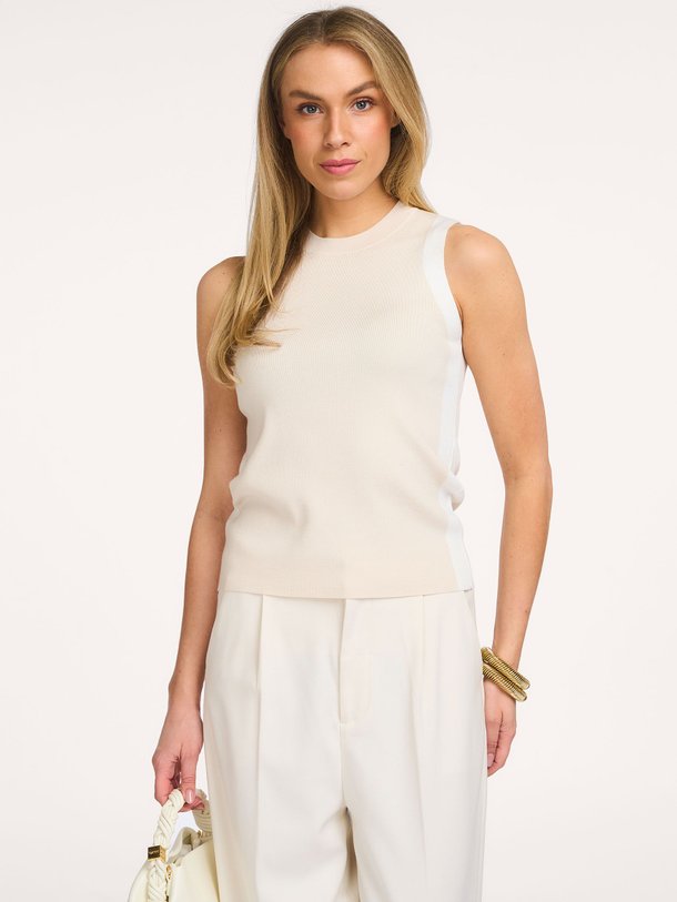 Ontdek de Viscosemix top van No Man's Land bij Orangebag. Op werkdagen voor 21:45 besteld, morgen in huis.