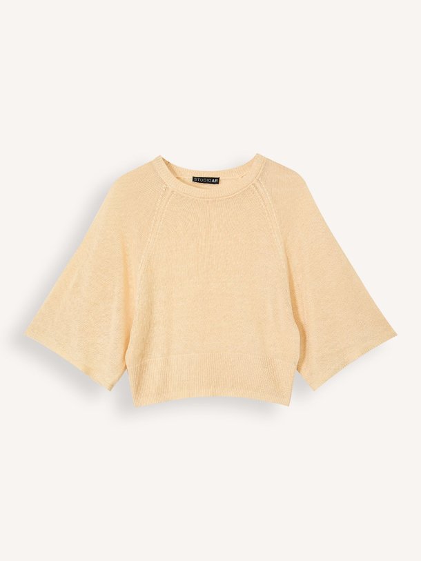Ontdek de Marisol linnen trui van Studio AR in de kleur Geel bij Orangebag. Op werkdagen voor 21:45 besteld, morgen in huis.