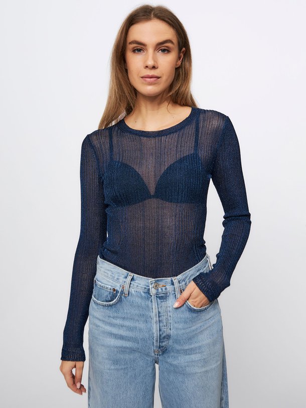 Ontdek de Diana viscosemix rib top met lurex van Ulla Johnson in de kleur donkerblauw bij Orangebag. Op werkdagen voor 21:45 besteld, morgen in huis.