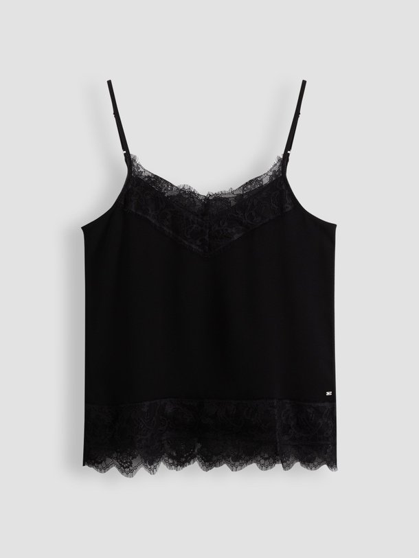 Ontdek de Viscose top van Tommy Hilfiger in de kleur zwart bij Orangebag. Op werkdagen voor 21:45 besteld, morgen in huis.