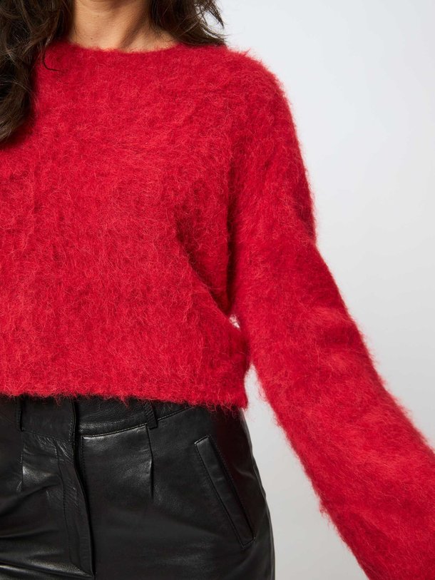Ontdek de Safi alpacamix cropped trui van Gestuz in de kleur rood bij Orangebag. Op werkdagen voor 21:45 besteld, morgen in huis.