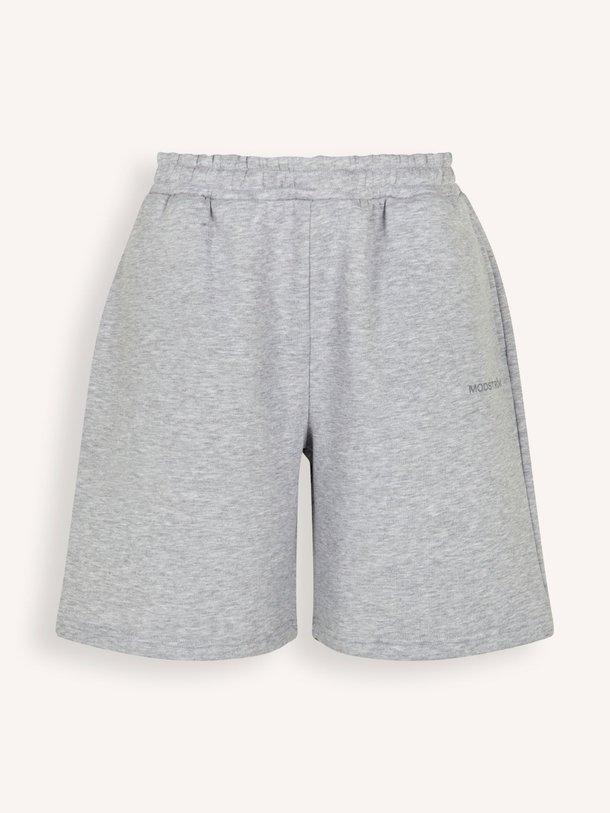 Ontdek de Tia katoenmix sweatshort van Modstrom in de kleur grijs bij Orangebag. Op werkdagen voor 21:45 besteld, morgen in huis.
