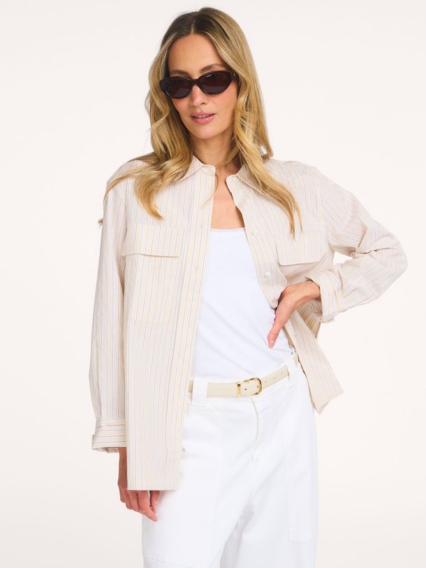 Ontdek de Katoenen gestreepte blouse van Yaya in de kleur Zand bij Orangebag. Op werkdagen voor 21:45 besteld, morgen in huis.