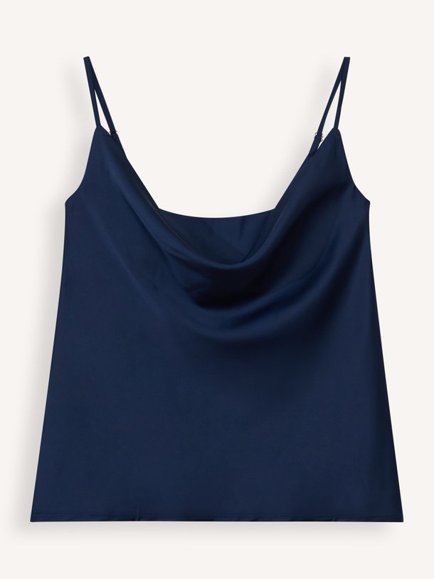 Ontdek de Luna zijdemix top van Noblesse Oblige in de kleur donkerblauw bij Orangebag. Op werkdagen voor 21:45 besteld, morgen in huis.