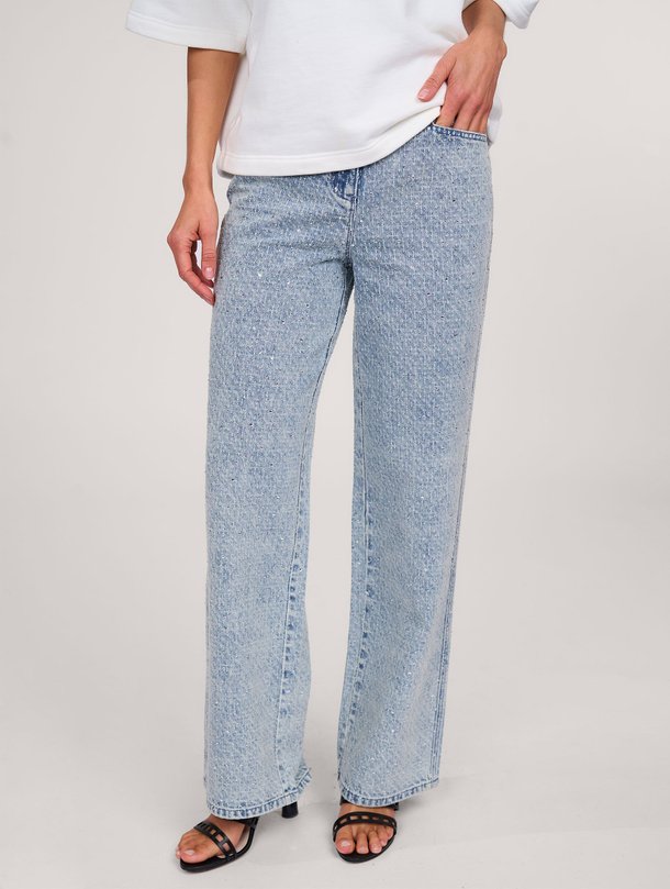Ontdek de Dalou high waist loose fit jeans met strass van Iro in de kleur lichtblauw bij Orangebag. Op werkdagen voor 21:45 besteld, morgen in huis.