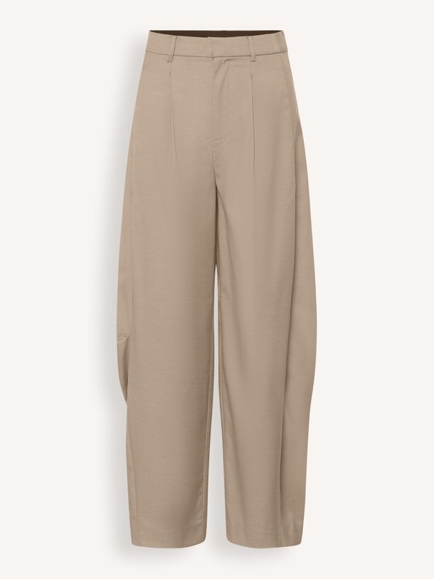 Ontdek de Nella viscosemix barrel fit broek van Gestuz in de kleur Beige bij Orangebag. Op werkdagen voor 21:45 besteld, morgen in huis.