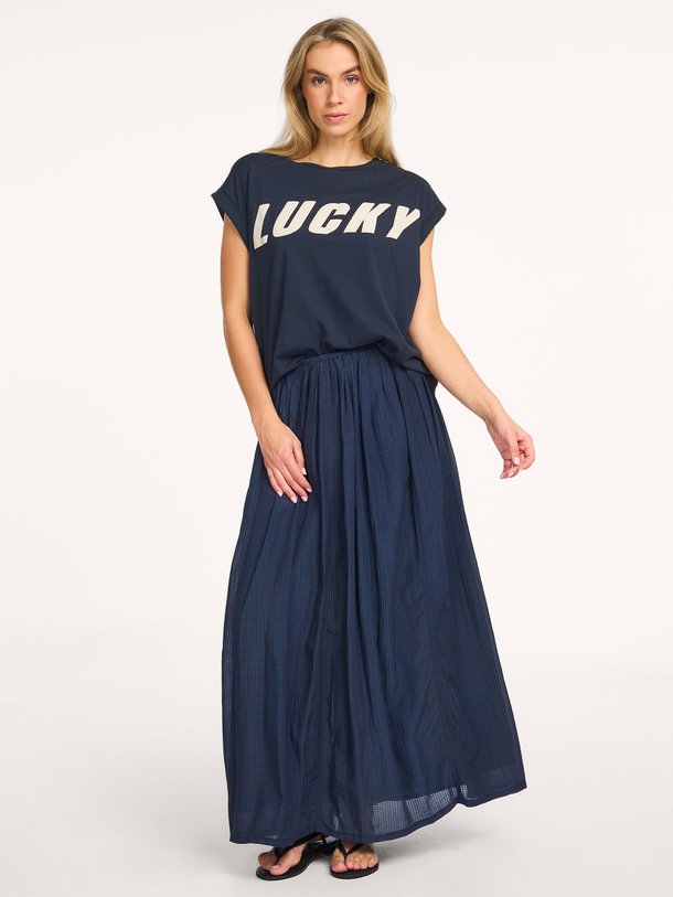 Ontdek de Reva viscosemix rok van By-Bar in de kleur Donkerblauw bij Orangebag. Op werkdagen voor 21:45 besteld, morgen in huis.