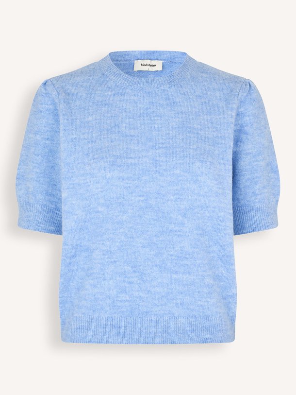 Ontdek de Uzzi gebreide gemêleerde trui van Modstrom in de kleur Blauw bij Orangebag. Op werkdagen voor 21:45 besteld, morgen in huis.