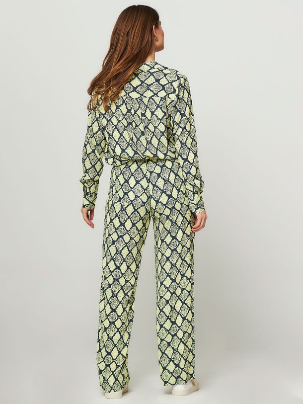 Ontdek de Camila viscose palazzo met snake print van Modstrom in de kleur geel bij Orangebag. Op werkdagen voor 21:45 besteld, morgen in huis.