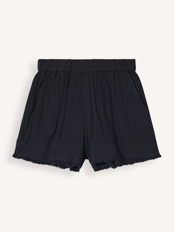 Ontdek de Moby katoenen short van Sea Me Happy in de kleur Zwart bij Orangebag. Op werkdagen voor 21:45 besteld, morgen in huis.