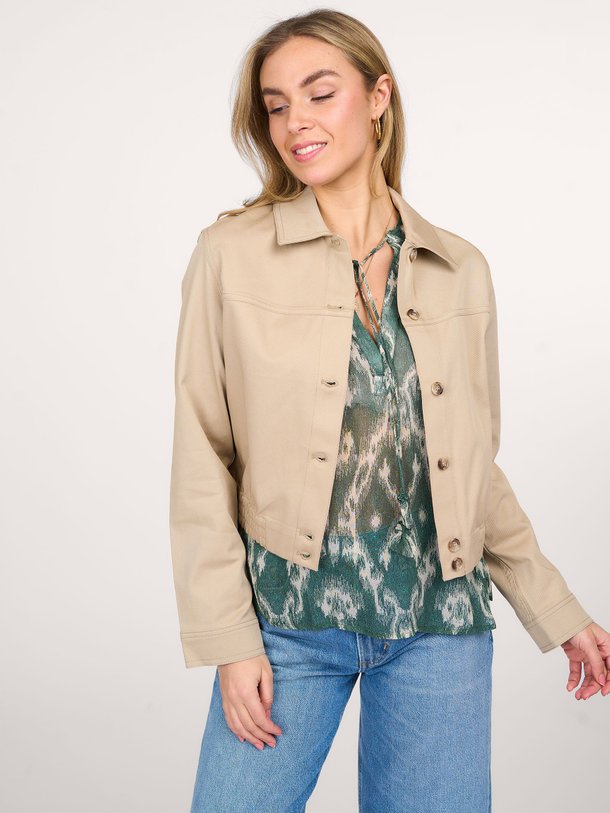 Ontdek de Saesmella katoenmix jasje van Samsoe Samsoe in de kleur beige bij Orangebag. Op werkdagen voor 21:45 besteld, morgen in huis.