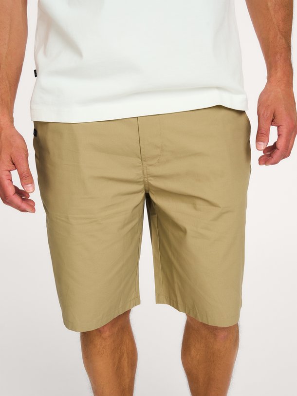 Ontdek de Dan Short van Butcher of Blue bij Orangebag. Op werkdagen voor 21:45 besteld, morgen in huis.