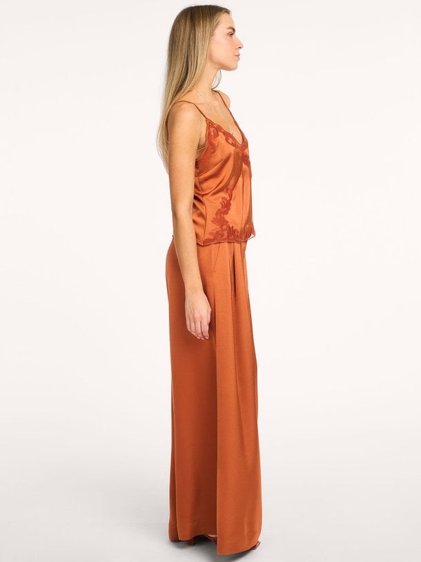 Ontdek de Onique geweven broek van Dante 6 in de kleur Oranje bij Orangebag. Op werkdagen voor 21:45 besteld, morgen in huis.