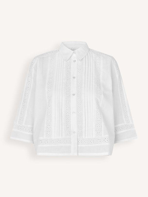 Ontdek de Amora katoenen blouse van Lollys Laundry in de kleur Off-white bij Orangebag. Op werkdagen voor 21:45 besteld, morgen in huis.