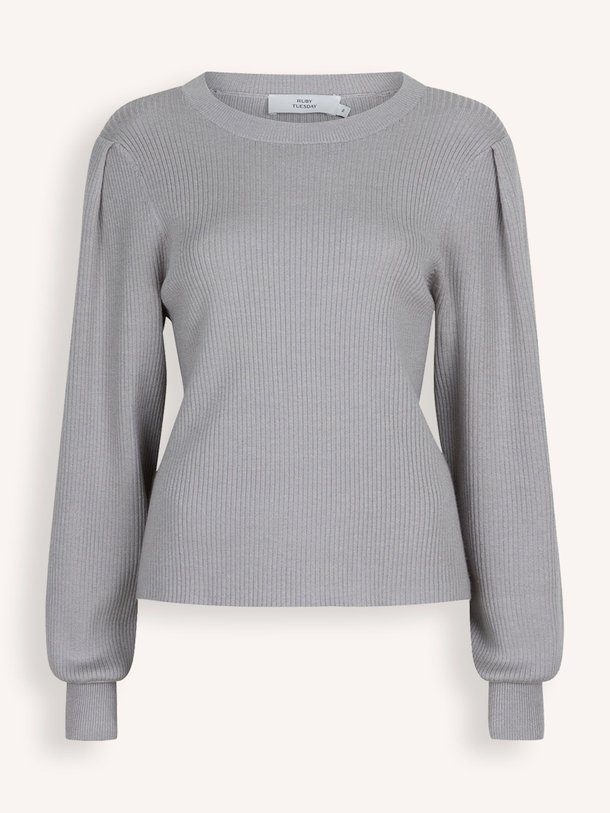 Ontdek de Vasil wolmix rib trui van Ruby Tuesday in de kleur grijs bij Orangebag. Op werkdagen voor 21:45 besteld, morgen in huis.