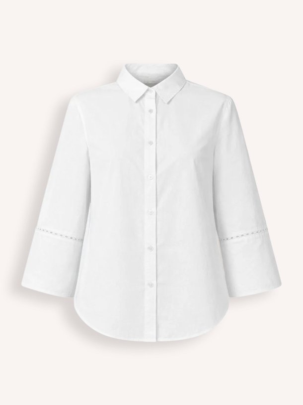 Ontdek de Mallen organic cotton blouse van Modstrom in de kleur Off-white bij Orangebag. Op werkdagen voor 21:45 besteld, morgen in huis.