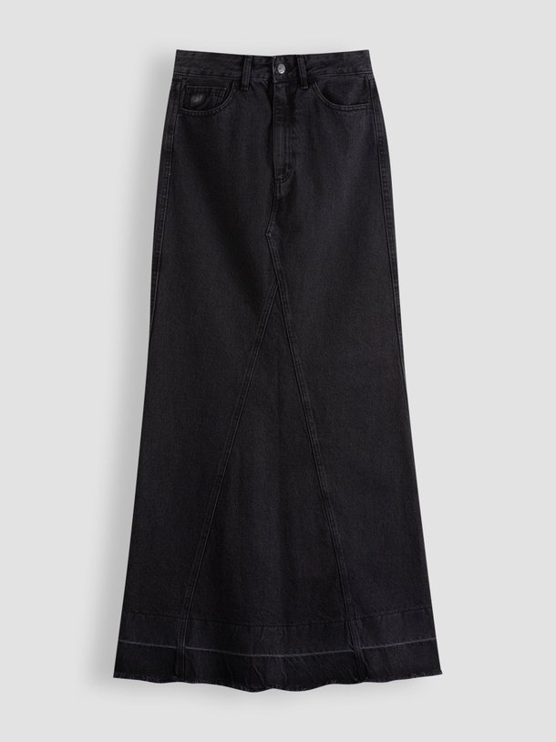 Ontdek de Onda denim maxi rok van Lois in de kleur zwart bij Orangebag. Op werkdagen voor 21:45 besteld, morgen in huis.