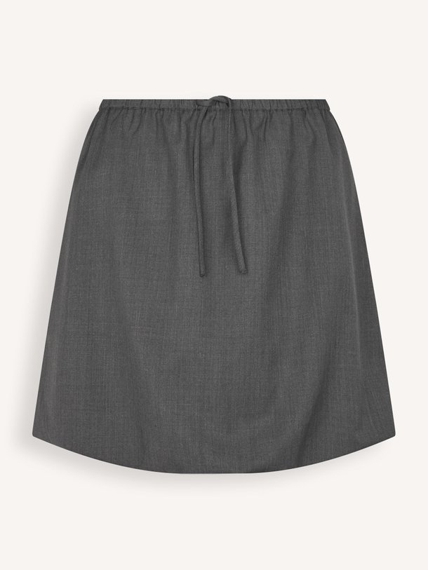 Ontdek de Saroko wolmix ballon rok van Samsoe Samsoe in de kleur Donkergrijs bij Orangebag. Op werkdagen voor 21:45 besteld, morgen in huis.