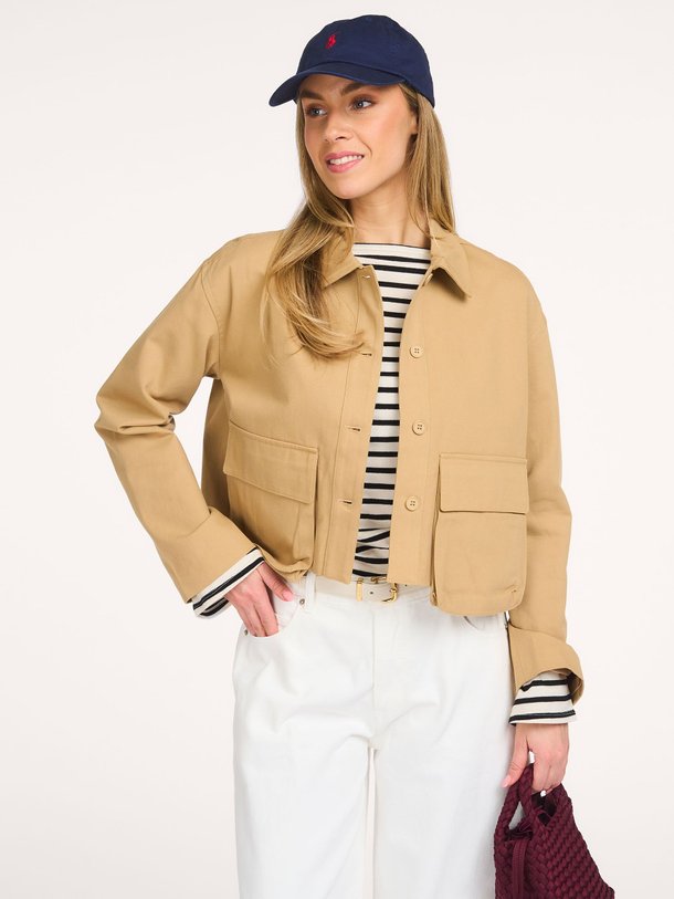 Ontdek de Larksw katoenen jasje van Sofie Schnoor in de kleur Camel bij Orangebag. Op werkdagen voor 21:45 besteld, morgen in huis.