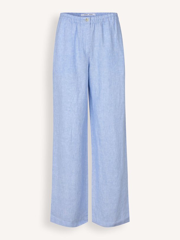 Ontdek de Satoves linnen broek van Samsoe Samsoe in de kleur Lichtblauw bij Orangebag. Op werkdagen voor 21:45 besteld, morgen in huis.