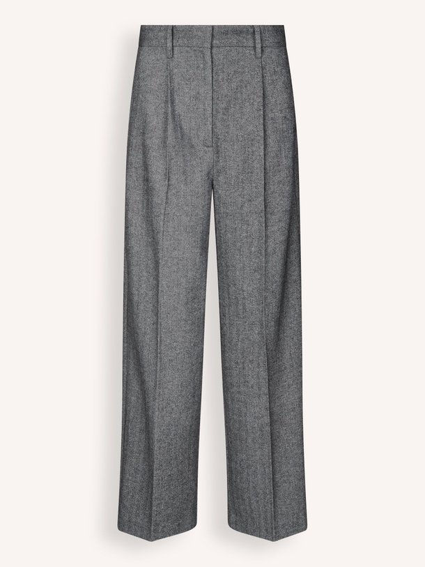 Ontdek de Waleria wolmix pantalon van Second Female in de kleur zwart bij Orangebag. Op werkdagen voor 21:45 besteld, morgen in huis.