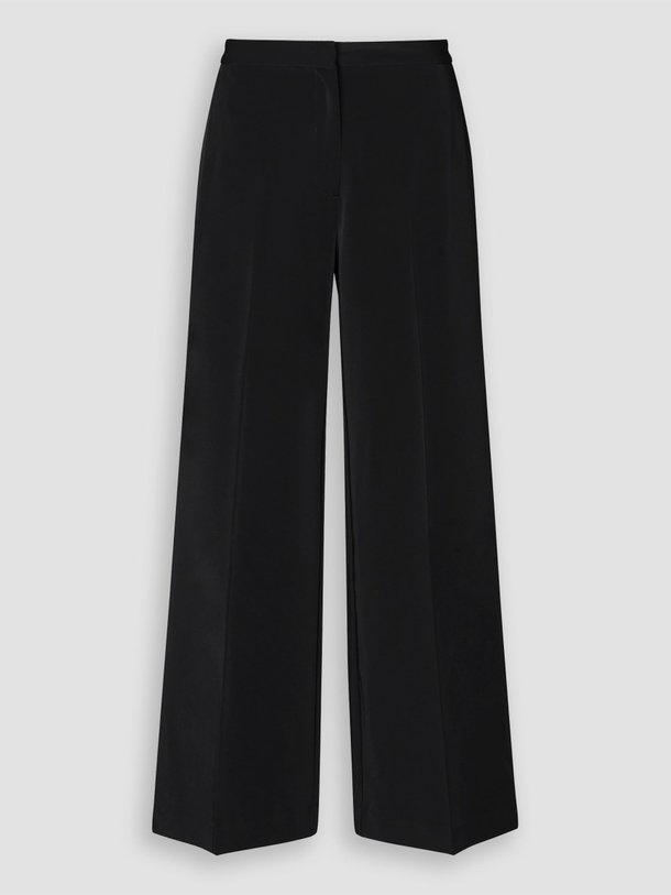 Ontdek de Collot mid waist wide leg pantalon van Samsoe Samsoe in de kleur zwart bij Orangebag. Op werkdagen voor 21:45 besteld, morgen in huis.