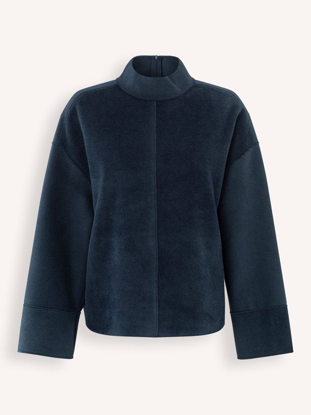 Ontdek de Viscosemix super soft trui van Yaya in de kleur donkerblauw bij Orangebag. Op werkdagen voor 21:45 besteld, morgen in huis.