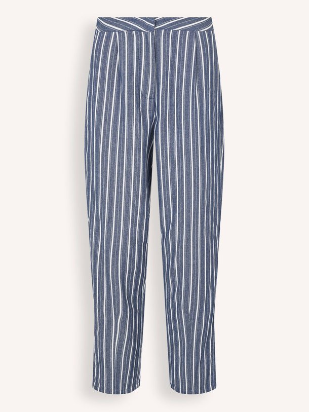 Ontdek de Maisie katoenmix broek met gestreept dessin van Lollys Laundry in de kleur blauw bij Orangebag. Op werkdagen voor 21:45 besteld, morgen in huis.