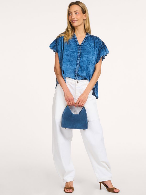 Ontdek de Blouse Cotton indigo sateen van Summum bij Orangebag. Op werkdagen voor 21:45 besteld, morgen in huis.