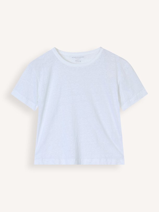 Ontdek de M011 Linnenmix T-shirt van Majestic Filatures in de kleur wit bij Orangebag. Op werkdagen voor 21:45 besteld, morgen in huis.