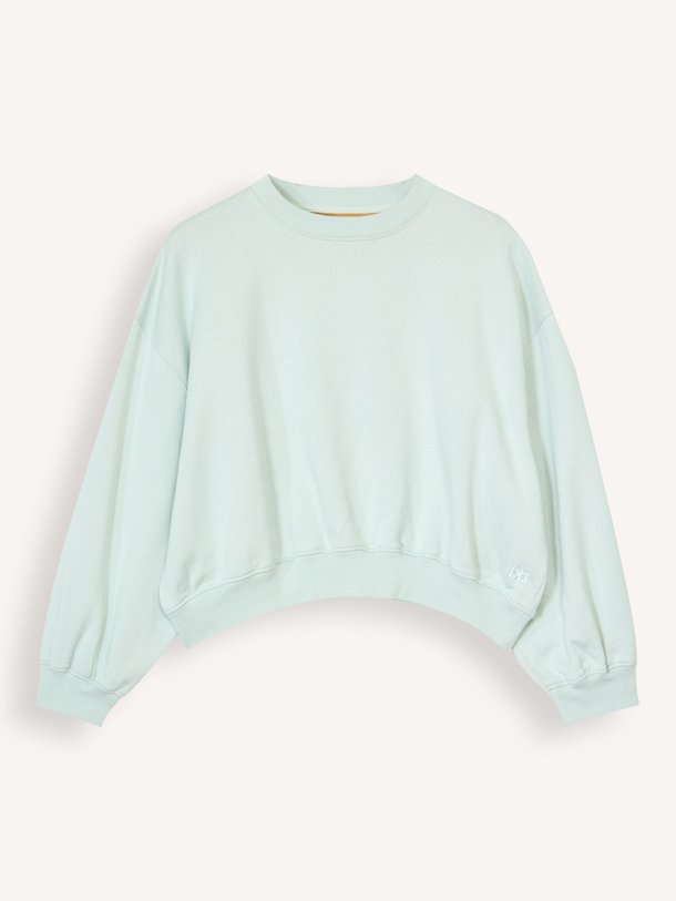 Ontdek de Fancy katoenen sweater van Bellerose in de kleur Lichtblauw bij Orangebag. Op werkdagen voor 21:45 besteld, morgen in huis.