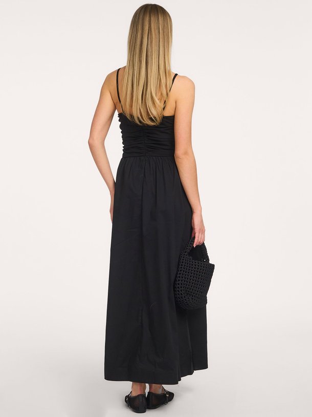 Ontdek de GZerin slip dress van Gestuz bij Orangebag. Op werkdagen voor 21:45 besteld, morgen in huis.