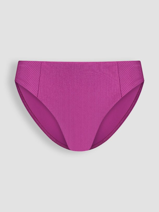 Ontdek de Beach Glory bikinislip met structuur van Cyell in de kleur paars bij Orangebag. Op werkdagen voor 21:45 besteld, morgen in huis.