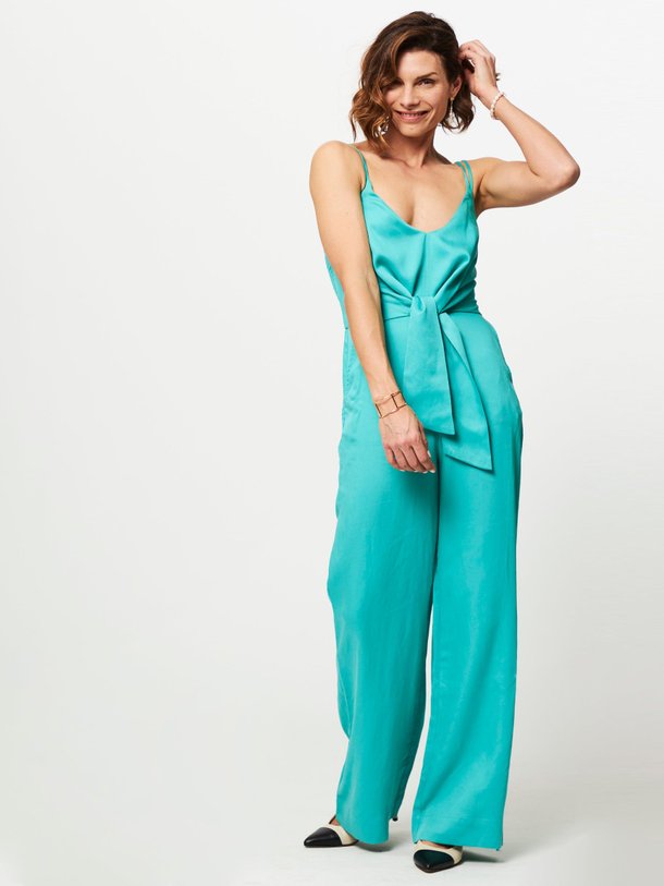 Ontdek de Saint tencel/linnenmix jumpsuit van Freebird in de kleur turquoise bij Orangebag. Op werkdagen voor 21:45 besteld, morgen in huis.