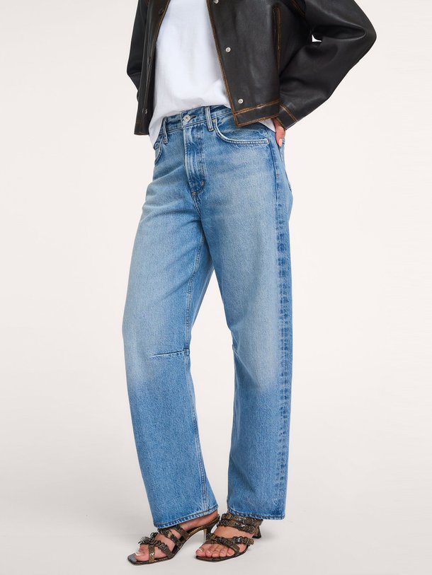 Ontdek de Candy Paint lederen snake dessin muiltjes van Rotue in de kleur Bruin bij Orangebag. Op werkdagen voor 21:45 besteld, morgen in huis.