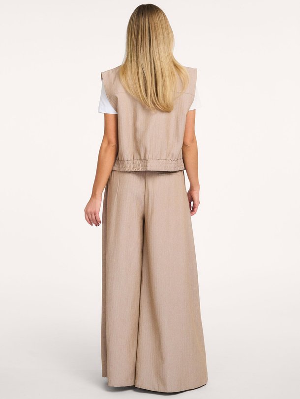 Ontdek de Marlo geweven broek van Co'Couture in de kleur Zand bij Orangebag. Op werkdagen voor 21:45 besteld, morgen in huis.