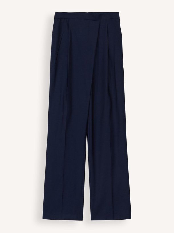 Ontdek de Tom wollen pantalon van Bellerose in de kleur donkerblauw bij Orangebag. Op werkdagen voor 21:45 besteld, morgen in huis.