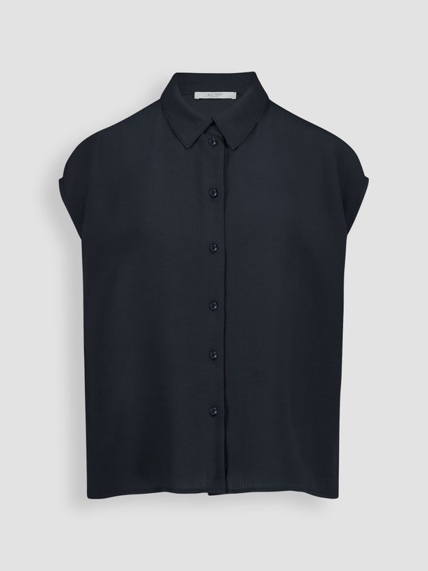 Ontdek de Kiek eco vero viscose blouse van By-Bar in de kleur antraciet bij Orangebag. Op werkdagen voor 21:45 besteld, morgen in huis.