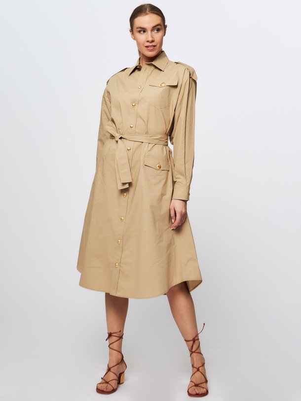 Ontdek de Dakar katoenen doorknoopjurk van Laurence Bras in de kleur camel bij Orangebag. Op werkdagen voor 21:45 besteld, morgen in huis.