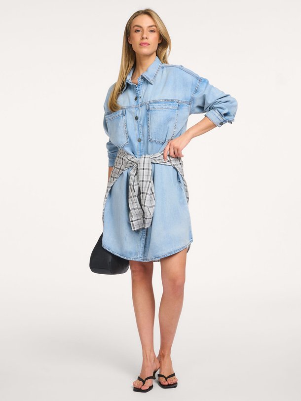 Ontdek de Hilma, denim jurk van My Essential Wardrobe bij Orangebag. Op werkdagen voor 21:45 besteld, morgen in huis.