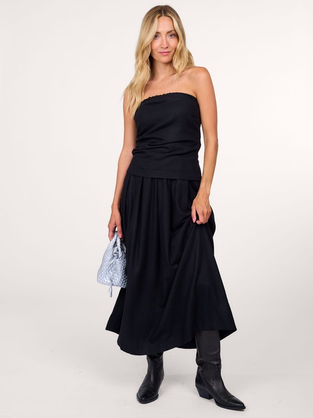 Ontdek de Kate viscosemix strapless top van Graumann in de kleur zwart bij Orangebag. Op werkdagen voor 21:45 besteld, morgen in huis.