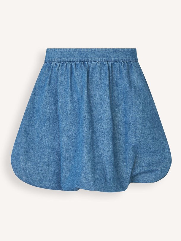 Ontdek de Cornelia denim ballon rok van Second Female in de kleur Blauw bij Orangebag. Op werkdagen voor 21:45 besteld, morgen in huis.