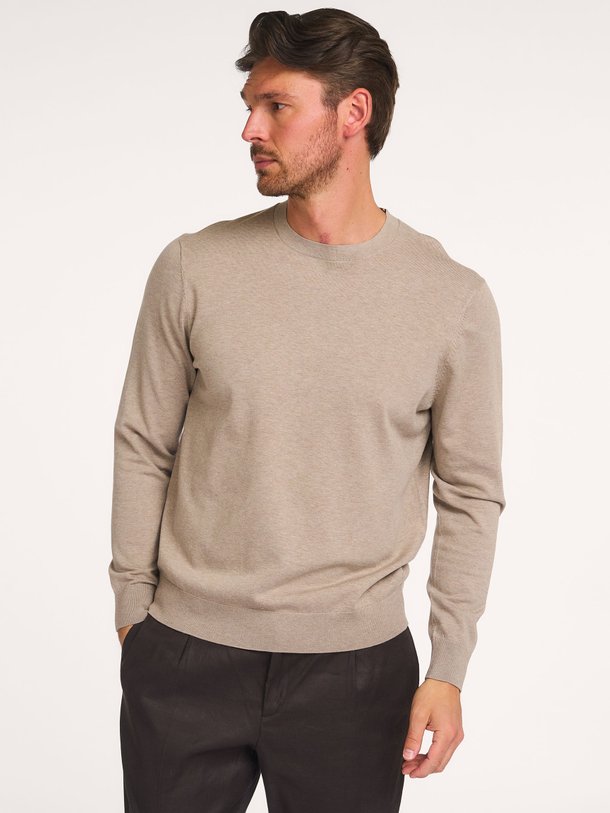 Ontdek de Tencel/zijdenmix trui van Profuomo in de kleur beige bij Orangebag. Op werkdagen voor 21:45 besteld, morgen in huis.