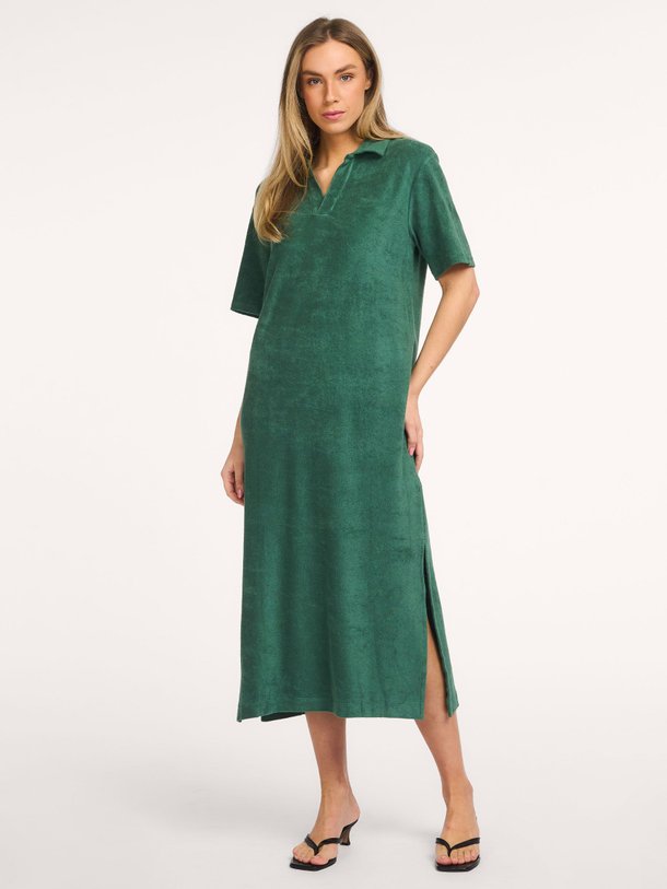 Ontdek de M494 organic cotton mix badstof jurk van Majestic Filatures in de kleur Groen bij Orangebag. Op werkdagen voor 21:45 besteld, morgen in huis.
