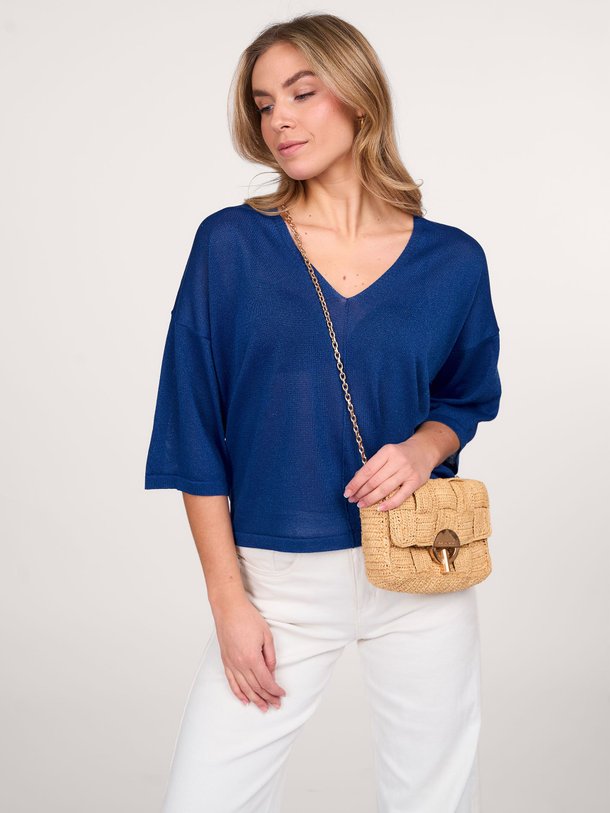 Ontdek de Dorka viscosemix top met glitters van La Fee Maraboutee in de kleur blauw bij Orangebag. Op werkdagen voor 21:45 besteld, morgen in huis.