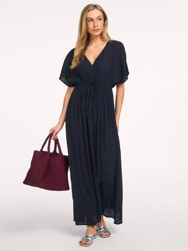 Ontdek de Katoen/viscosemix maxi jurk van By-Bar in de kleur Donkerblauw bij Orangebag. Op werkdagen voor 21:45 besteld, morgen in huis.