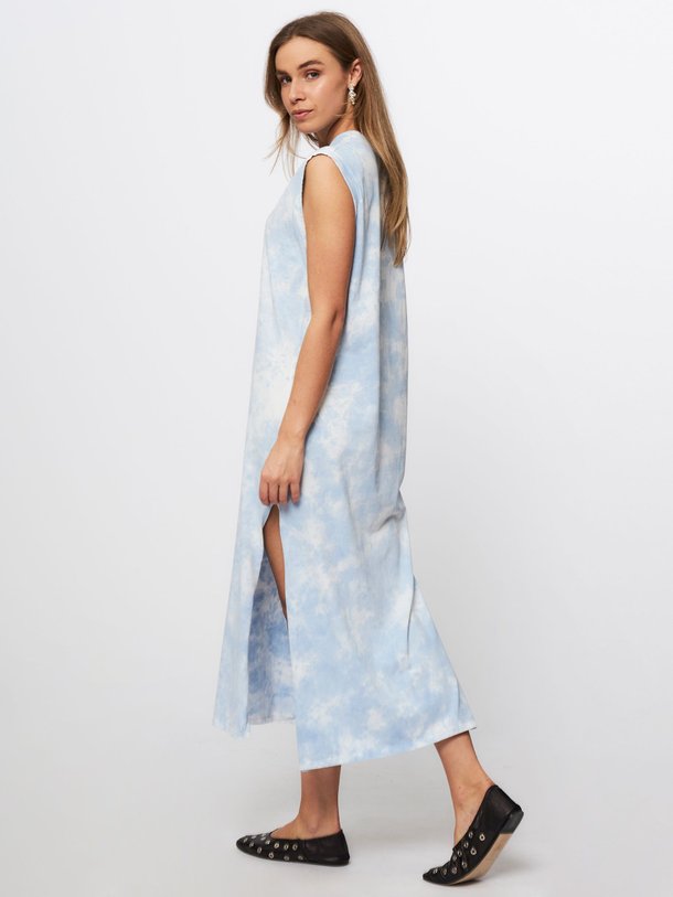 Ontdek de Lips organic cotton maxi jurk met print van Roseanna in de kleur blauw bij Orangebag. Op werkdagen voor 21:45 besteld, morgen in huis.