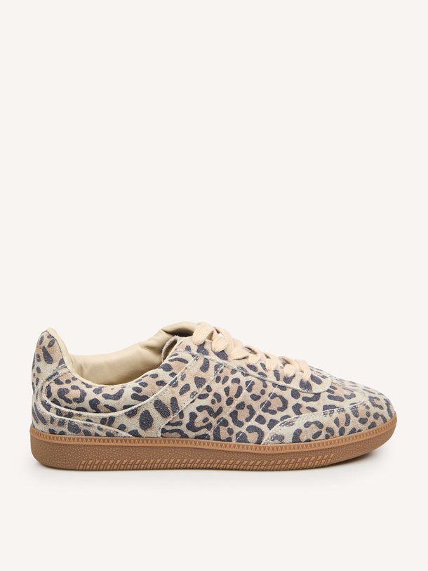 Ontdek de Stella suède leopard sneakers van Sofie Schnoor in de kleur Lichtbruin bij Orangebag. Op werkdagen voor 21:45 besteld, morgen in huis.